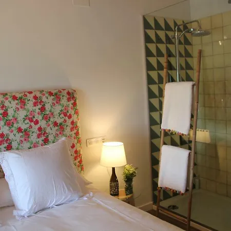 La Casa Dels Ocells (adults Only) 3*