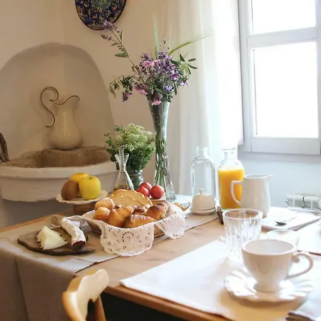 فندق مبيت وإفطار La Casa Dels Ocells (adults Only) 3*